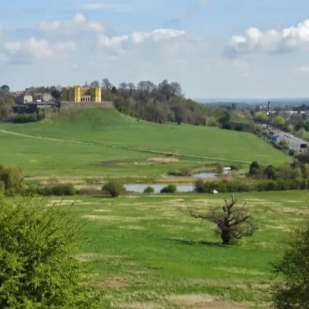 Jim's Place * Bristol